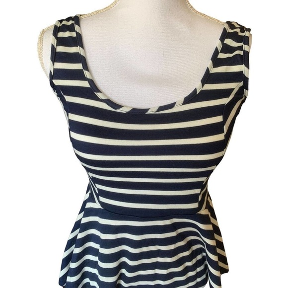 Green Envelope Casual Couture Peplum Top Blouse Nautical Blue White Striped Sz M - Picture 2 of 10